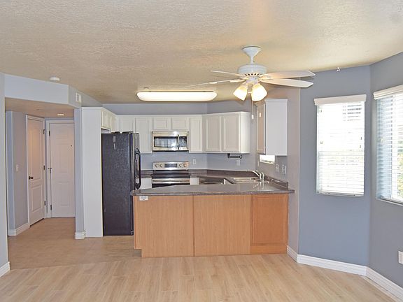 4th image of 3946 W Romney Park Dr APT F1