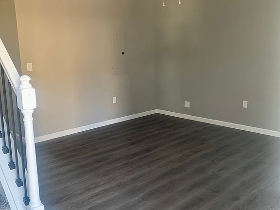 2nd image of 4111 Richardson Rd #B