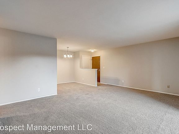 2nd image of 811 W Grange Ave #203