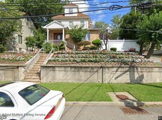 1 Pleasant Plains Ave, Staten Island, NY 10309