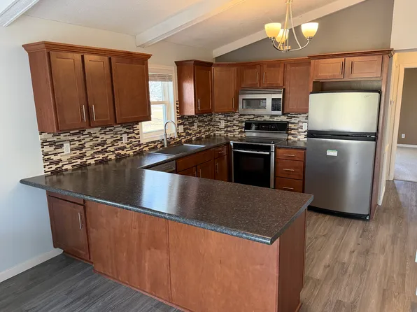 1545 Osborne Rd NE, Spring Lake Park, MN 55432