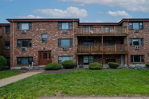 14 B Mayberry Dr #8 Photo 1