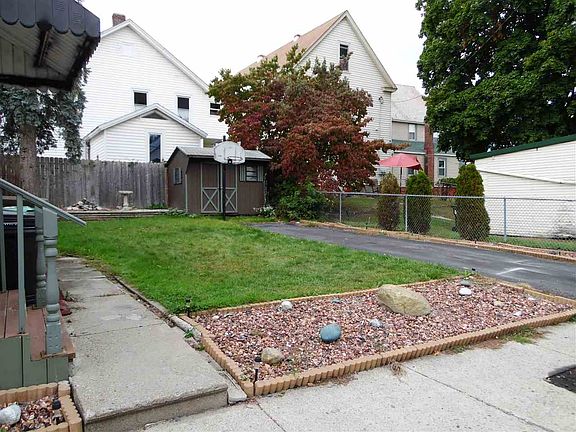5th image of 143 1st Ave