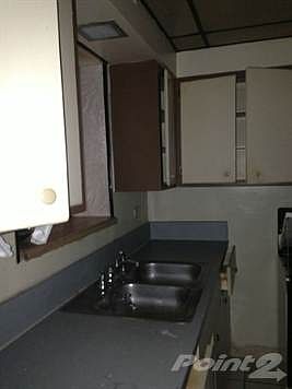Kitchen Sink & Cabinets