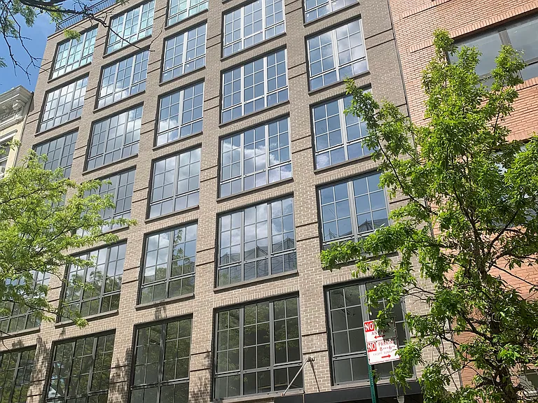 433 W 53rd St #71 — Photo 11