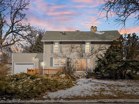 2nd image of 1109 J Ave