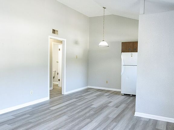 5th image of 26 Nicole Ln Unit 74