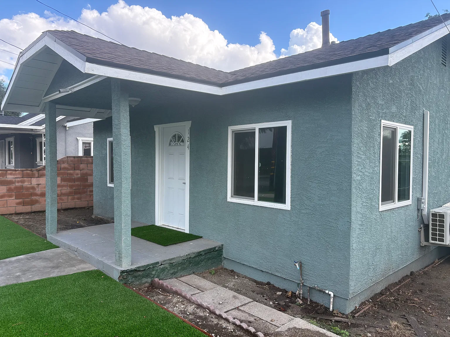 2 bed, 650 sqft, $2,600 — Photo 1