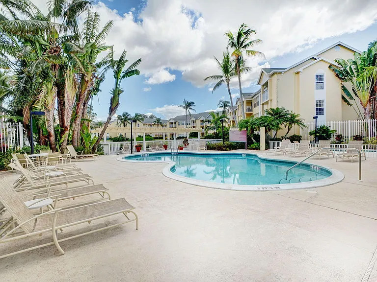 6323 La Costa Dr #M — Photo 31