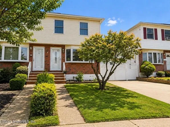 221 Abingdon Ave, Staten Island, NY 10308