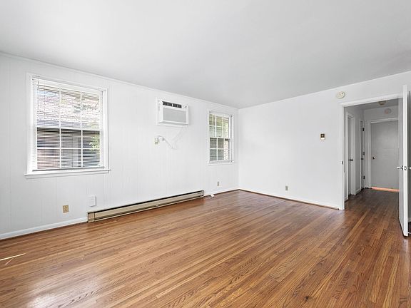 5th image of 1803 Blair Blvd #A
