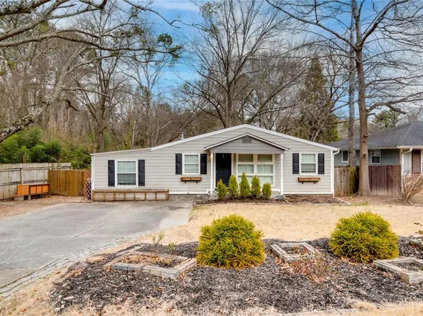 1756 Dresden Dr NE, Atlanta, GA 30319