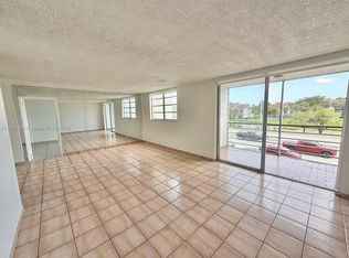 14155 SW 87th St #E-307, Miami, FL 33183