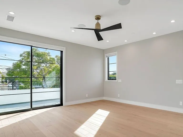 1728 S Shenandoah St — Photo 36