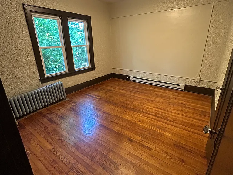 1028 Jefferson Ave #UP — Photo 11