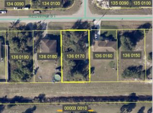 476 Redwing St, Lehigh Acres, FL 33974