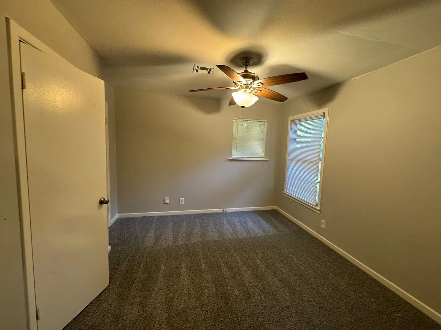 South Waco 3 Bedroom — Photo 1