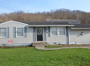 614 Pearl St, Belmont, WV