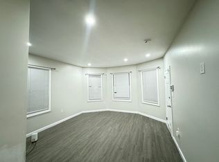 135 Bullard St #1, New Bedford, MA 02746