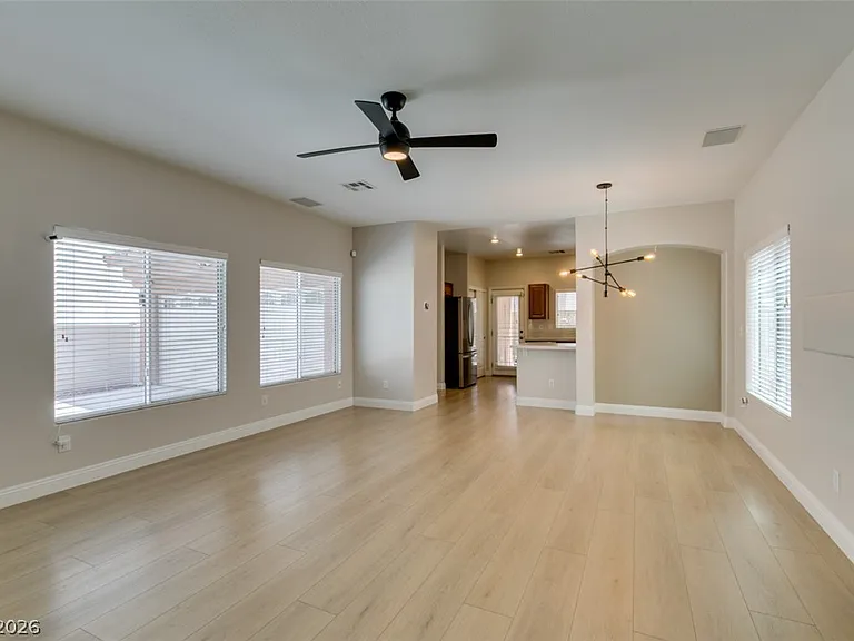 8909 Houston Ridge Ave — Photo 4