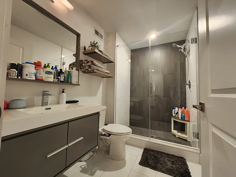 1427 Melon St #3 — Photo 7