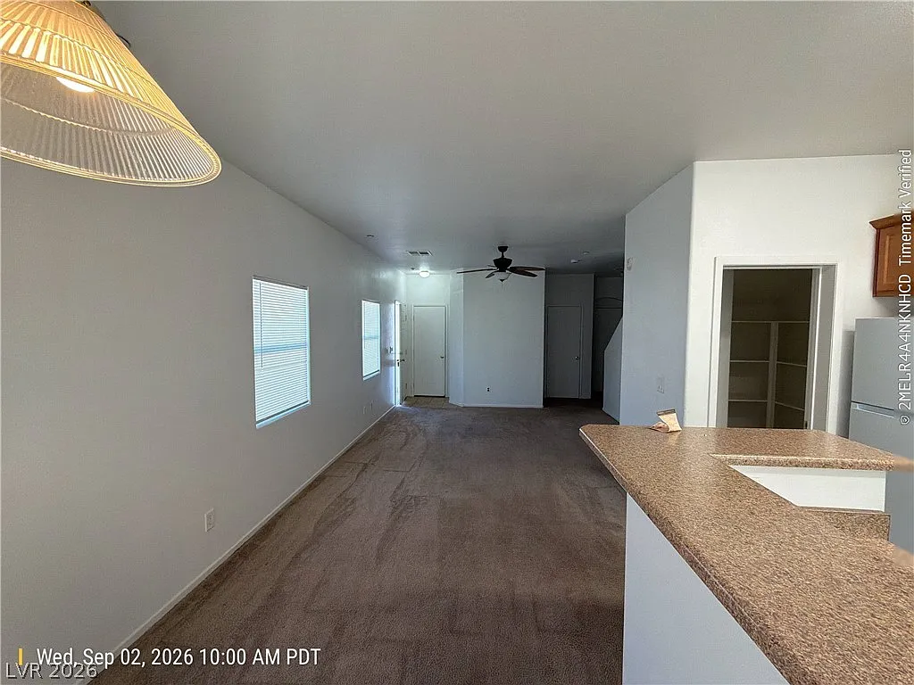 2 bed, 2.5 bath, 1170 sqft, $1,501 — Photo 3