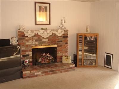 5th image of 4185 N Briarwood Ave