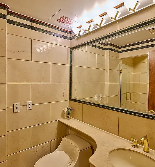 207 Bowery #3 — Photo 11