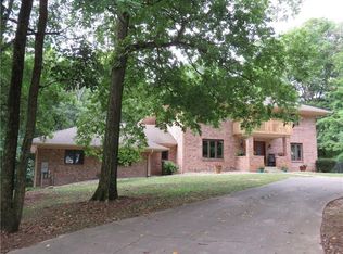 5575 Travis Rd, Greenwood, IN 46143