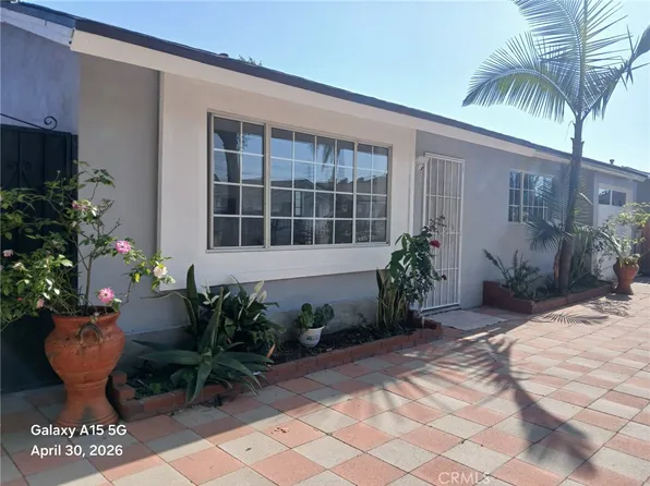 180 E 69th St, Long Beach, CA 90805