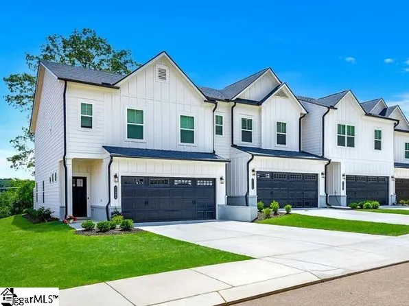 125 Brass Tack Dr, Powdersville, SC 29611