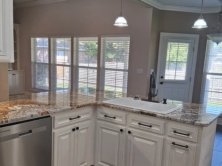 44 Emory Ct — Photo 11