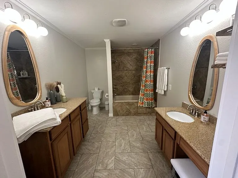 312 Tarrant St — Photo 11