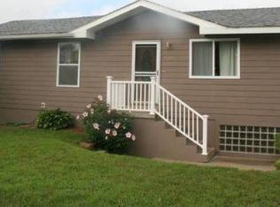 5100 Pine Ln, Wamego, KS 66547