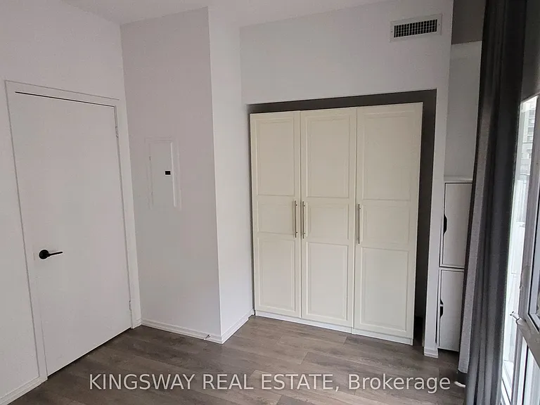 75 Saint Nicholas St #507 — Photo 8
