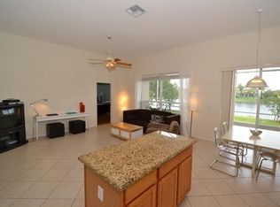 14365 NW 15th St, Pembroke Pines, FL 33028