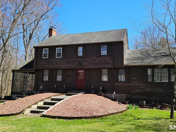 10 Penwood Road, Bloomfield, CT 06002