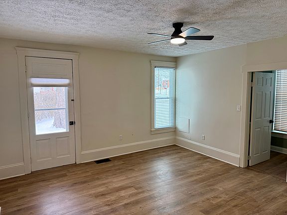 5th image of 350 Columbus Ave APT 1
