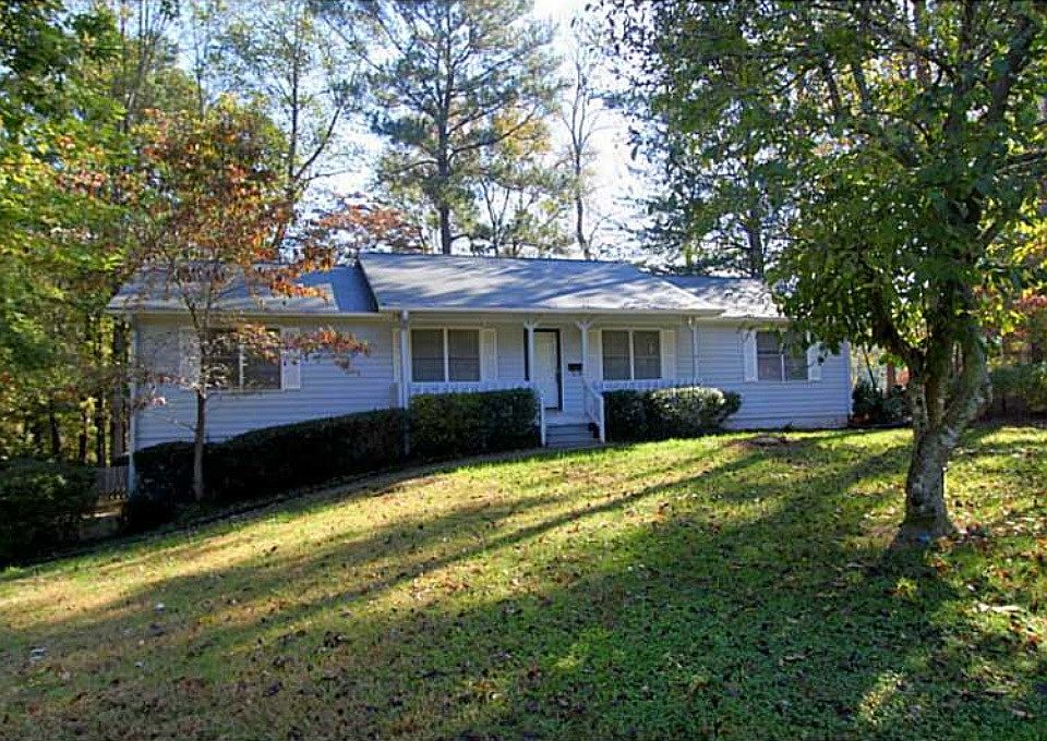 1st image of 3210 Melrose Dr