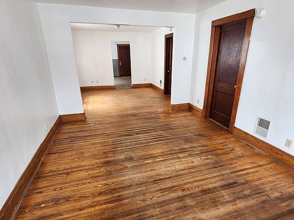 3rd image of 90 Theodore St APT 1