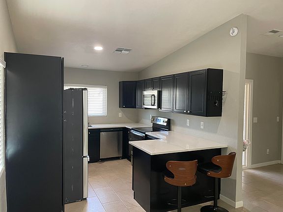 5th image of 4061 W Julep St