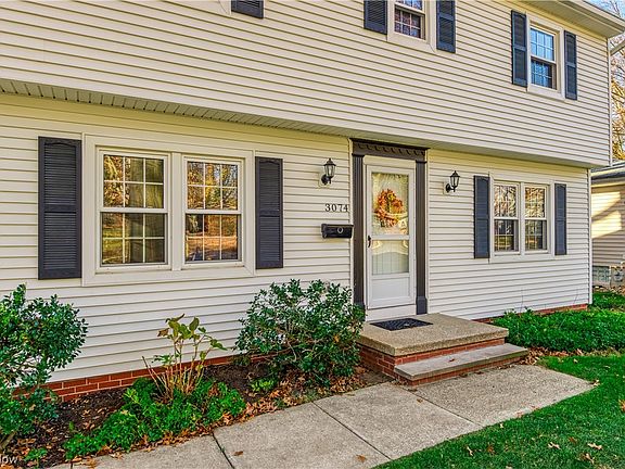 3rd image of 3074 Englewood Dr