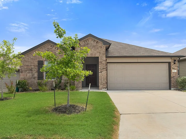 832 Pronghorn Trl — Photo 1