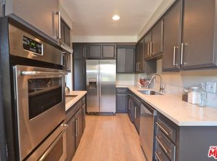 837 S Windsor Blvd APT 11, Los Angeles, CA 90005