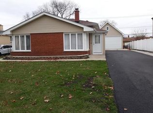 594 N Kenilworth Ave, Elmhurst, IL 60126