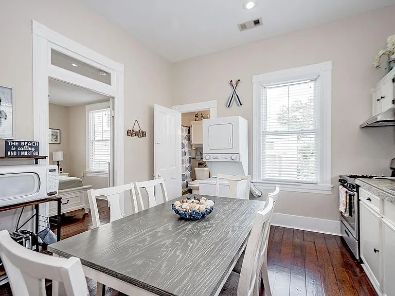 1406 Moody Ave #2 — Photo 11