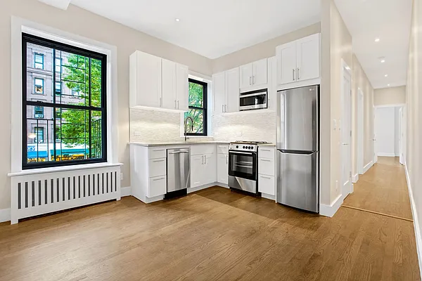 Rented by Cooper & Cooper Real Estate | media 16