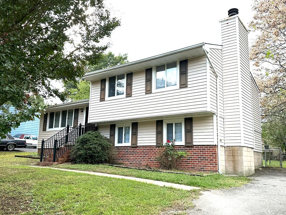 1st image of 5306 Autumnleaf Dr