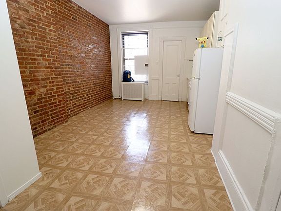 2nd image of 329 E 89th St APT 5W