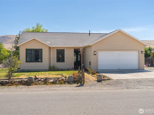645 5th Avenue S, Okanogan, WA 98840